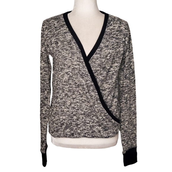 Abercrombie & Fitch Tops - Abercrombie Fitch Wrap Sweater Womens Size XS Black Long Sleeve Knitted Top